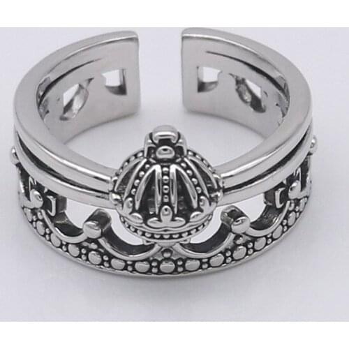 Vintage Hollow Out Design Silver Color Wave Crown Ring European and American Style Rings Womens Jewelry Accessories Gifts