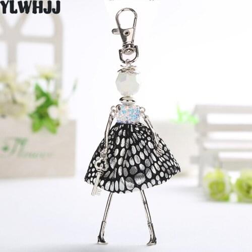YLWHJJ brand new girl cute doll car black keychain for women hot key chain Fashion jewelry bag pendant factory wholesale
