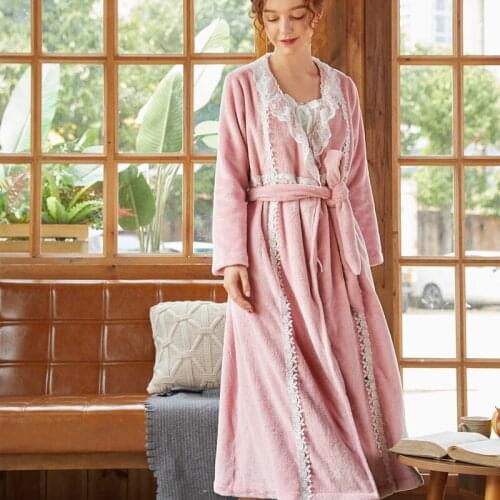 Winter Thick Warm Bathrobe Women Coral Fleece Romantic Lace Princess Robe Nightgown Bath Gown Sleepwear Soft Long Nightwear