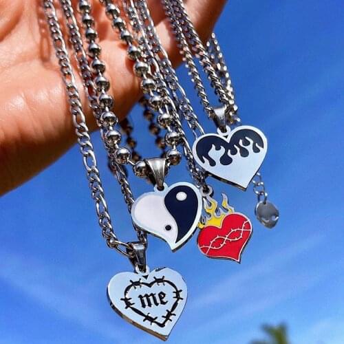 Red enamel yinyang flame heart necklace for women egirl stainless steel thistles and thorns necklace cool punk hip-hop jewelry