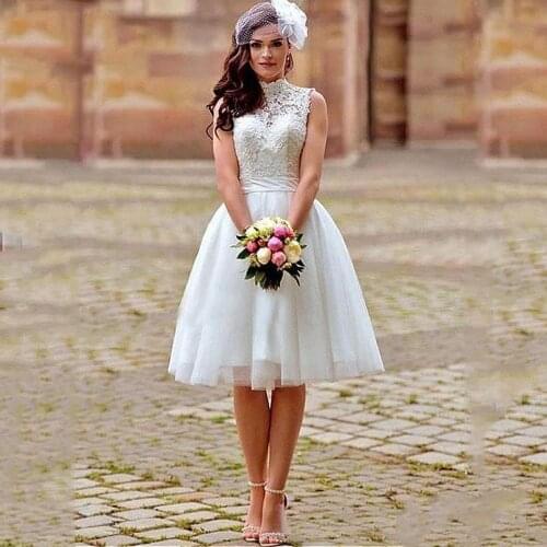 Elegant Lace Appliques Short Wedding Dresses Plus Size Open Back High-Neck Bridal Gowns Knee Length Wedding Dress