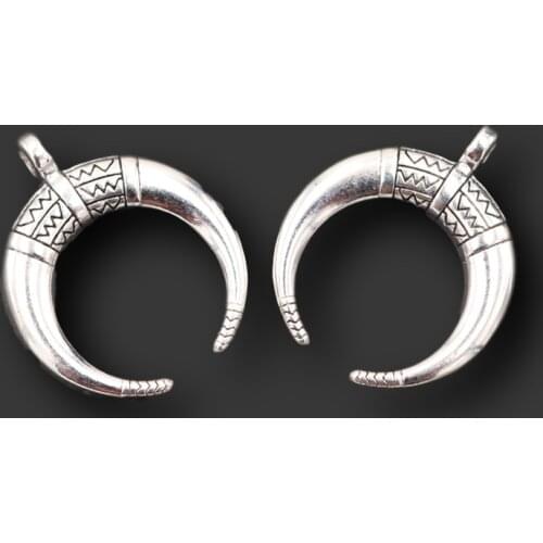 10pcs Retro Horns Crescent Moon Alloy Pendant Necklace Accessories DIY Charms For Jewelry Crafts Making 33*28mm A244