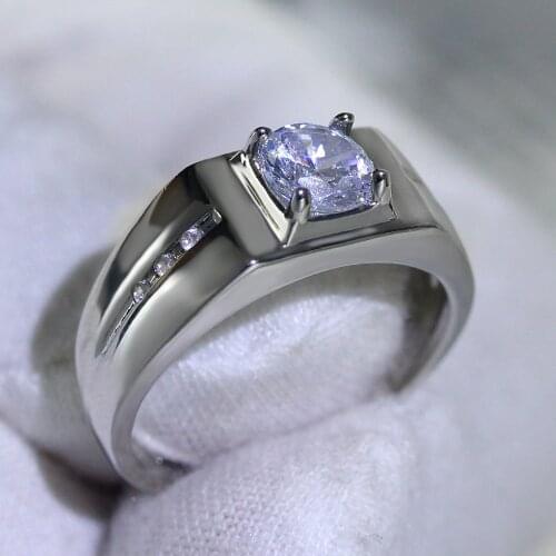 Women Ring Fashion Simple Four Claws Square Cubic Zirconia Ring Engagement Rings for Women Give Girlfriend Birthday Gift Jewelry