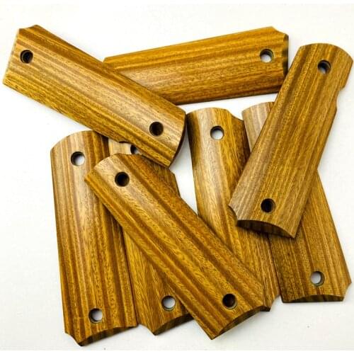 2Pieces Gun 1911 Grips Natural Green Sandalwood Handle Grips Patch Custom Grips CNC Gun Handle Grips