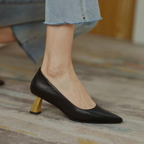 Osunlina 2021 New Spring Womans Pumps Elegant Pointed Toe Slip On Golden High Heels Handmade Shallow Office Lady Shoes A342