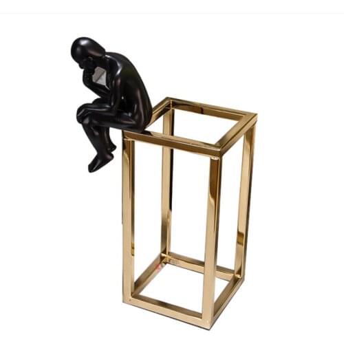 Manufacturers wholesale light luxury postmodern creative thinking small black study home hardware decoration