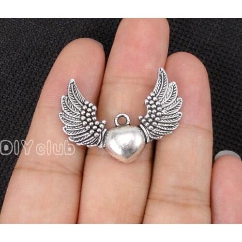 30pcs-Winged Heart Charms, Antique Tibetan Silver Heart With Wing Charm Pendant 35x26mm