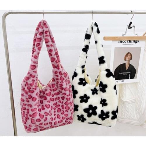 Hana Lau Womens Bags