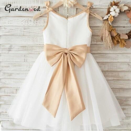 Aline Ivory Lace Baby First Communion Dresses Champagne Satin Bow Sashes Flower Girl Dress Ball Gown Dress Little Bride Dresses