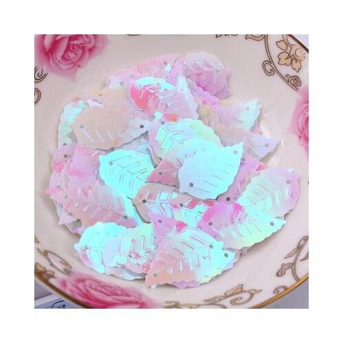 520pcs Leaf Sequins 13*24mm PVC Sewing DIY Garment Accessory Leaves With 2 Holes White AB Confetti