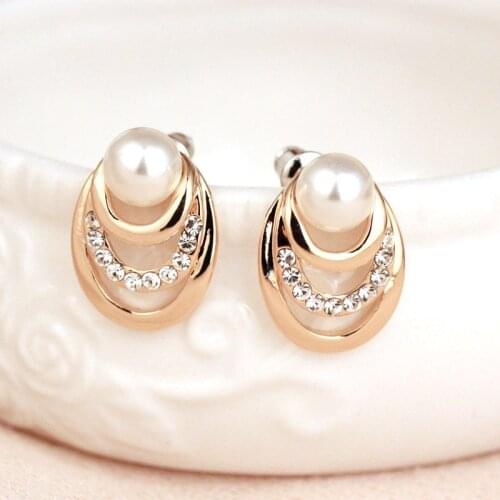 Fashionable Wild Elegant Personality Temperament Three-Layer Pearl Earrings Korean Simple Earrings Girlfriend Wedding Gift