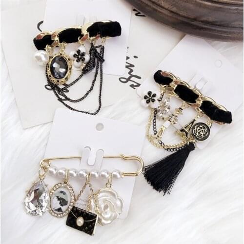 Women Girl Pins Camellia Series Metal Tassel Star Chain High heels Brooches Coat Korean Handmade Brooch Accessories