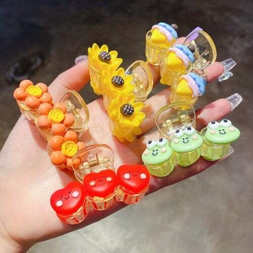 New Girls Cute Cartoon Flower Star Plastic Hair Claws Kids Lovely Hair Clips Decorate Headband Hairpin Fashion Hair Accessories