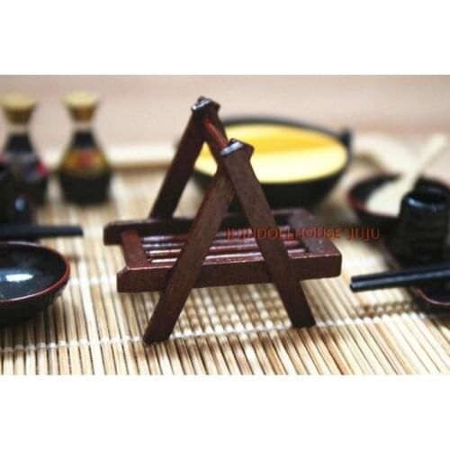 1PCS Wood Miniature Sushi Rack Japanese Dollhouse Miniatures Play Kitchen Food for Doll Toy Accessories