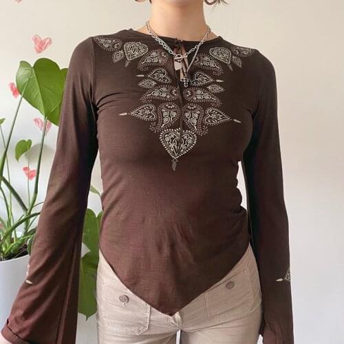 Indie Floral Print Brown T-shirt Irregular Hem Flare Sleeve Skinny Pullovers Tees y2k Fairycon Grunge Women Autumn Crop Top Tees