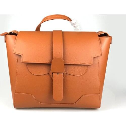 Fashion Women Backpack Luxury Brand Style Lady Casual Vintage Large Size Cowhide Leather