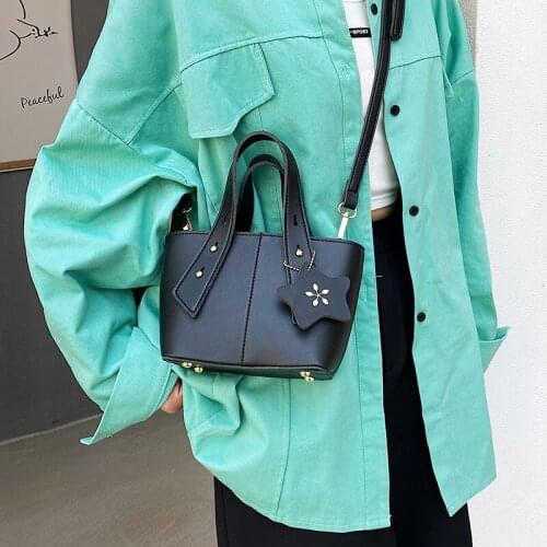 Women Small Bucket Top-handle Shoulder Bags Solid Color Rivet Designer Handbags Female Luxury Pu Leather Tote Crossbody Bag Sac