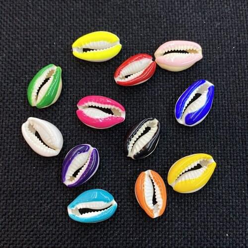 Exquisite Natural Conch Oil Drop Oil Shell for DIY Handmade Home Decoration Wind Chimes Pendant Jewelry Accessories Size 15-20mm