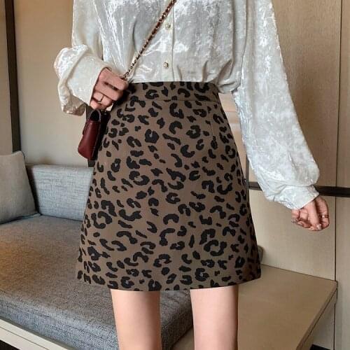 Retro leopard print high-waisted short skirt female autumn 2021 Korean version was thin A-line skirt trend