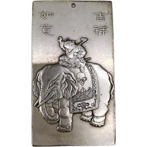 Chinese old Tibetan silver relief Good luck Waist Card amulet pendant Feng Shui lucky Card pendant