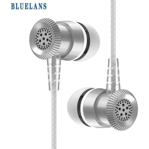 Strong Bass Wired Earphones 3.5mm Sports headset In ear 3D Stereo Silicone Earbuds With Mic For For Xiaomi Redmi Huawei Phone