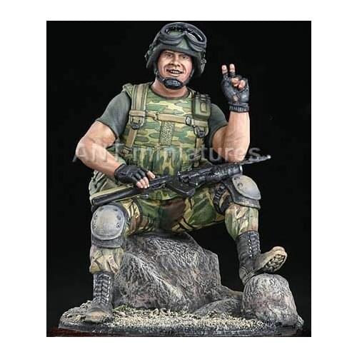 1/35 Scale Die-cast Resin White Model Russian Army Soldier Model Needs Manual Coloring Model Free Shipping