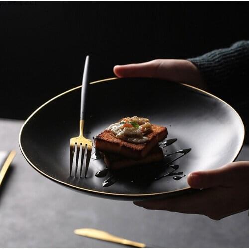 11-inch Japanese Ceramic Western-style Ramen Plate 9-inch Black Large Fruit Salad Dessert Plate Hotel Tableware Kitchen Supplies