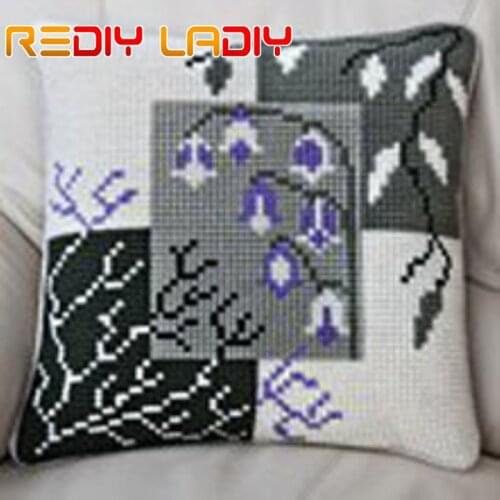 Cross Stitch Cushion Simple Flowers Make Your Own Pillow Chunky Cross Stitch Kits Pre-Printed Canvas Acrylic Yarn Pillow Case