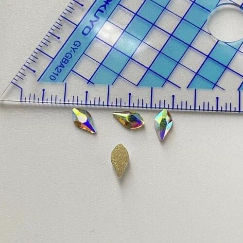 Free Shipping 4x7.5mm Leaf Shape Nail Decoration Art Rhinestone Flat Back Non Hot Fix Glue On Stones