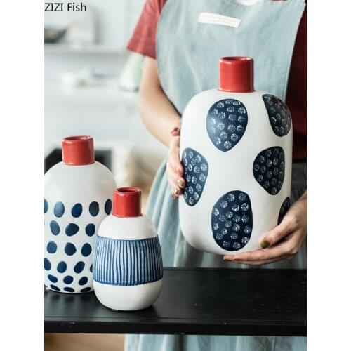 Modern Japanese Ceramic Flower Vase Small Caliber Art Flower Arrangement Living Room Bedroom Desktop Vase Home Decoration Crafts