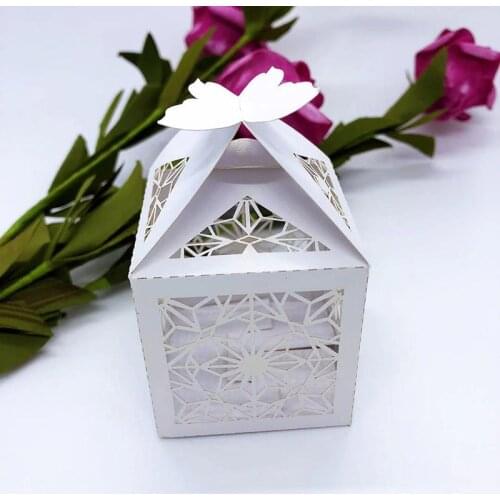 50pcs Pearl Paper Wedding dragee box Laser Cut wedding candy box White Wedding Bonbonniere Box Event & Party Decoration
