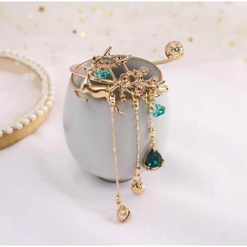 2021 New Classical Style Chinese Fashion Womens Bracelet Wedding Bracelet Accessories for Women Temperament Jewelry Wholesale