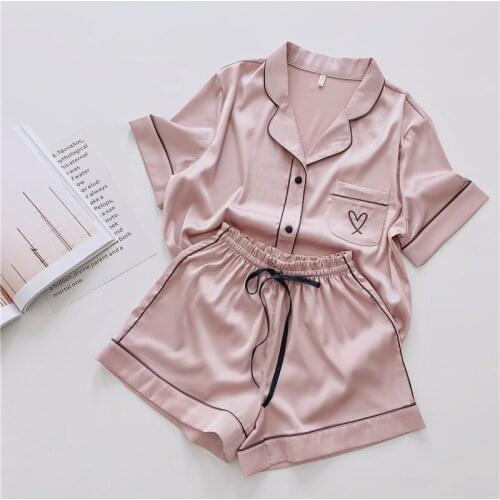 Pajamas for Women Silk Home Wear Short Sleeve Loungewear Pyjamas Women Pijama Sleepwear Heart Pj Set Satin Nightwear Set 2020