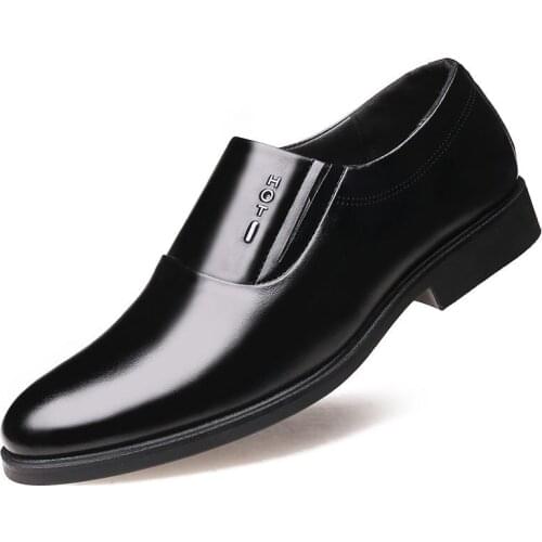 Fashion Slip on Men Dress Shoes Men Oxfords Fashion Business Men Dress Shoes Black 2021 New Classic Patent Leather Shoes Male