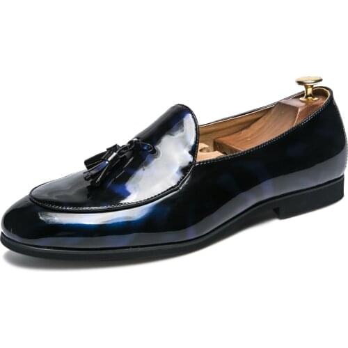 2021 New British Fashionable casual Mens pu leather shoes Retro pointed Casual shoes a pedal mens breathable shoes