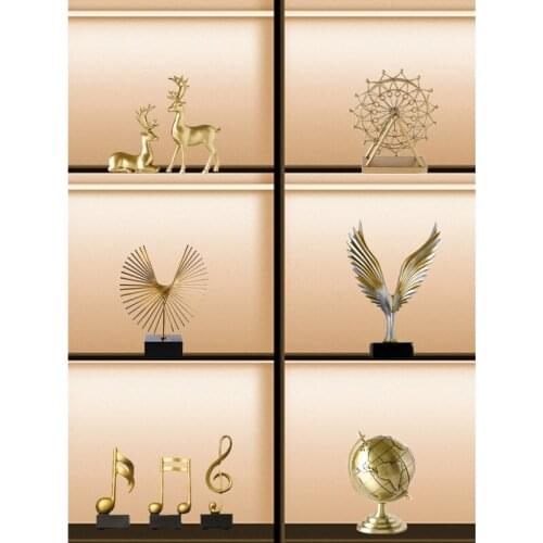 American Resin Eagle Flying Sculptures Ornaments Home Decoration Crafts Great Hawk Spreads Wings Mascot Office Figurines Gift