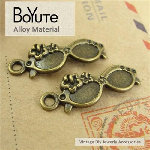 BoYuTe (50 Pieces/Lot) 30*11MM Antique Bronze Plated Zinc Alloy Sun Glasses Pendant Charms Diy Accessories Supplies for Jewelry