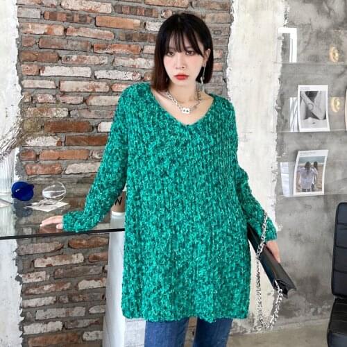 European goods V-neck sweater woman 2021 new autumn long sleeve loose look thin lazy wind each cashmere hook knit