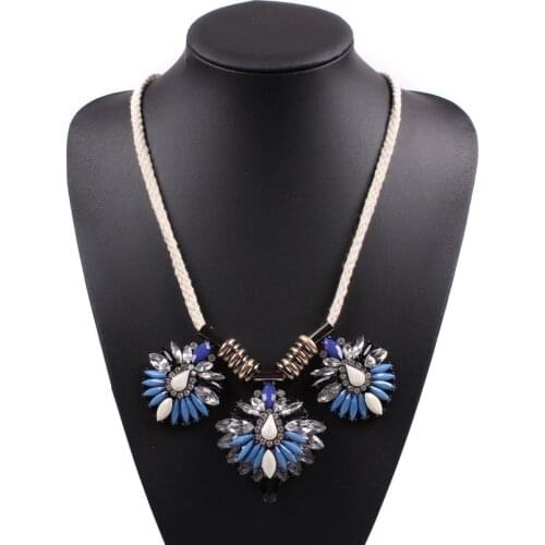 Crystal Flower Pendant Fashion Necklaces Jewelry for Women New Summer Brand Rope Chain Statement Necklace