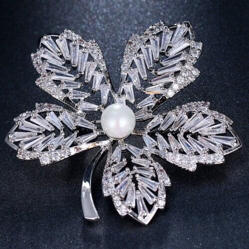 EmmayaElegant Handmade White gold/Rose Gold Jewelry Cubic Zircon Pearl Brooch for Women