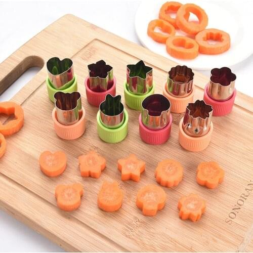3Pcs Cutter Flower Vegetable kitchen DIY Mold Tool Knife Dough Food Cucumber Cut Fruit Shape Mold Baking Carrot