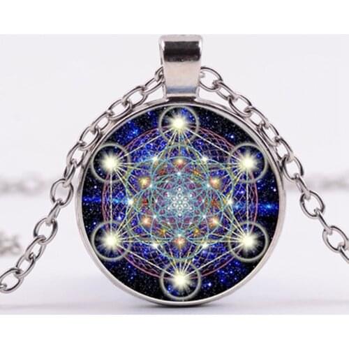 Mysterious Metatron Cube Necklace Sacred Geometric Shape Flower of Life Glass Pendant Magic Six Trigram Necklace Unisex