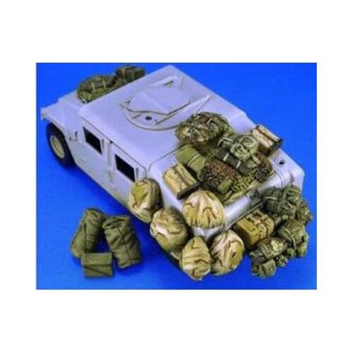 1/35 Sand bag Stowage set set (NO CAR ) Resin figure Model kits Miniature gk Unassembly Unpainted