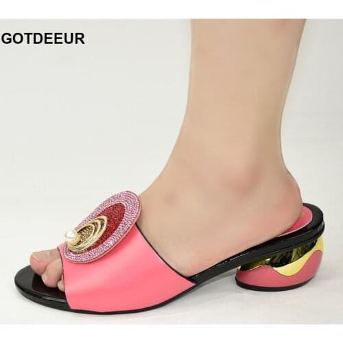 New Ladies Shoes Summer Slippers Good Quality Womens Dress Sandals 2020 Sweet Style for Royal Wedding Party Slingbacks Sandals