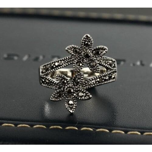 Iutopian Brand 2015 New Arrival Colorful Flower Ring Anels For Women Anti Allergy Top Quality Gift Party Jewelry #T3104