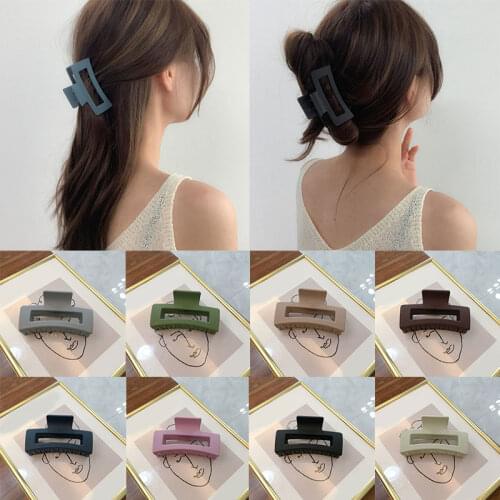 Solid Color Chic Frosted Hair Claws Hollow Square Acetate Hair Clamps Women Fashion Geometric Hairpins Barrettes Matte Hair Clip