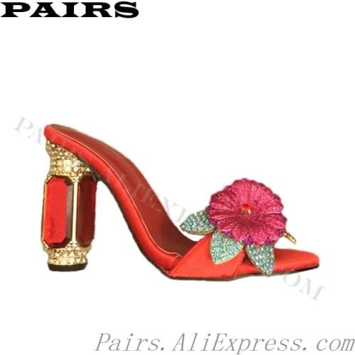 Luxury Shoes Women Designers Block Heel Slippers Red Mule Velvet Upper BlingBling Flower Crystal Red Sandals Plus Size 43
