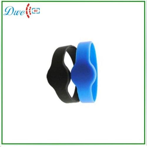 13.56mhz Close-loop nfc silicone wristband with diameter 74mm