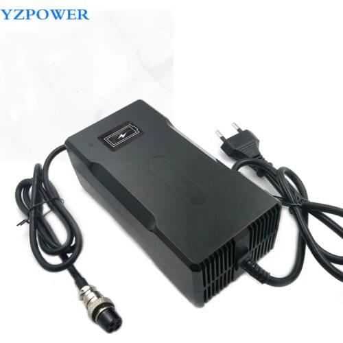 Rohs CE Smart 84V 2A Lithium Battery Charger for Electric Tool Robot Electric Car Li-on Battery 72V with Built-in Fan