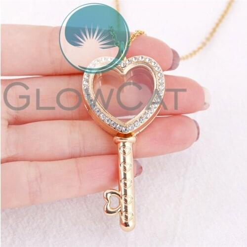 Gold Color Rhinestone Heart Key Floating Locket Charms Necklace Openable Magnetic Glass Locket Pendant Necklace